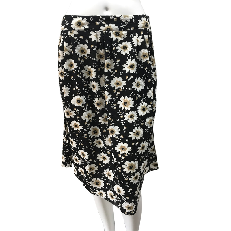 MIKAROSE Daisy Print Full Skirt- Black - Click Image to Close