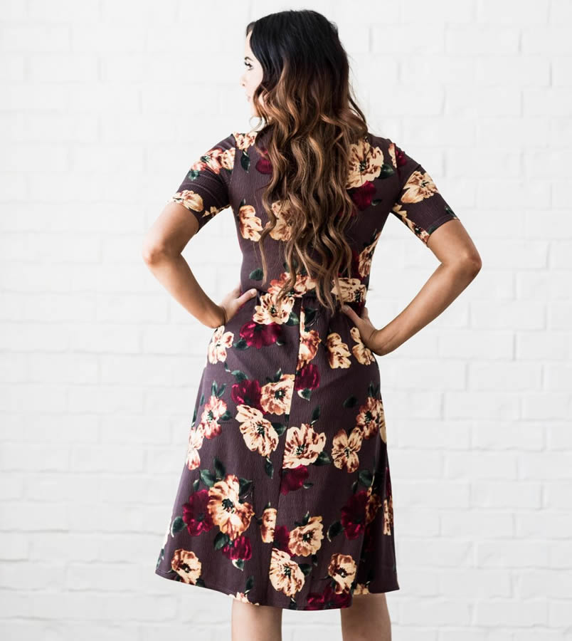 MIKAROSE Natalie Elbow Sleeve Dress- Plum Floral - Click Image to Close